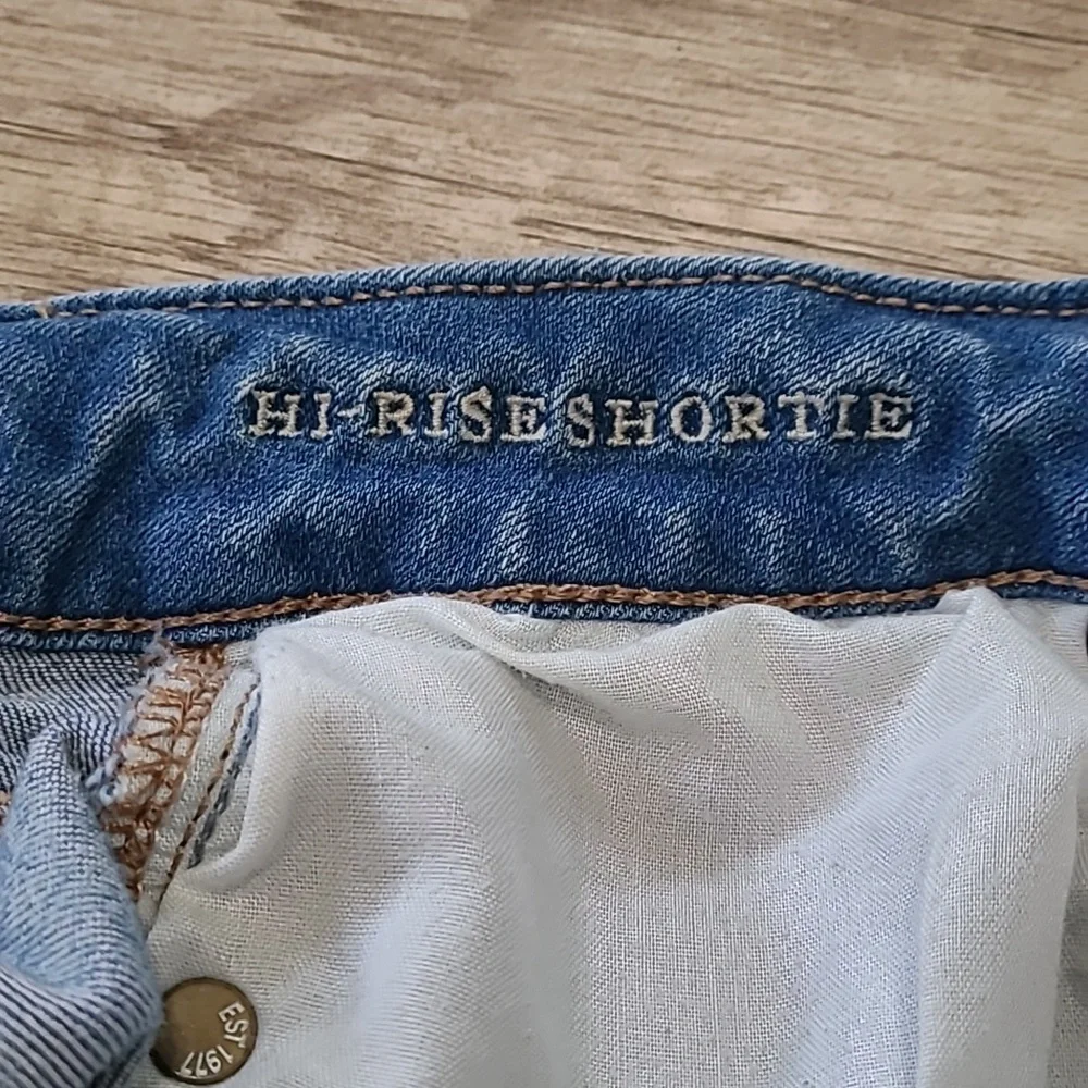 AE Shortie High Rise Shorts Crochet Pockets Size 4 - Picture 8 of 10